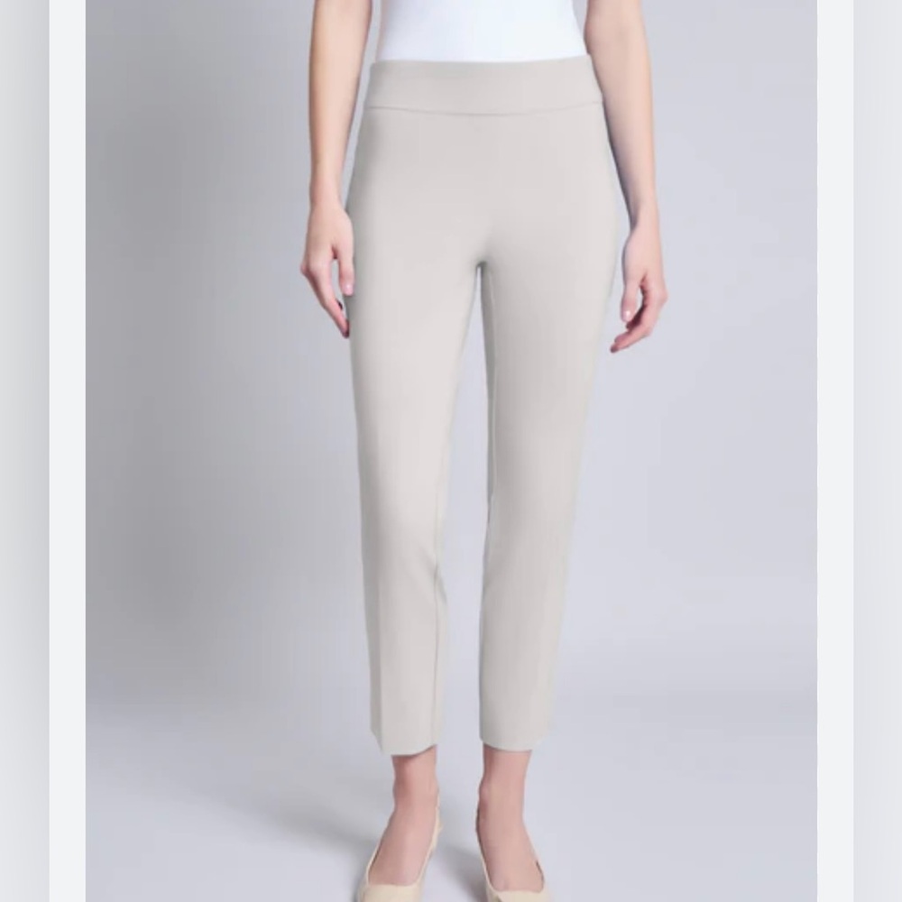 Jones New York Cream Pull-On Slim Fit Ankle Pants Size XS NWT $80